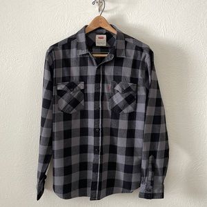 Authentic Levi Plaid Flannel Button Down Shirt
